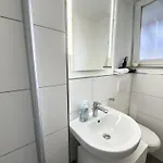 Messe-apartment Fuer 5 Gaeste Mit Balkon Und Lift * Hanower