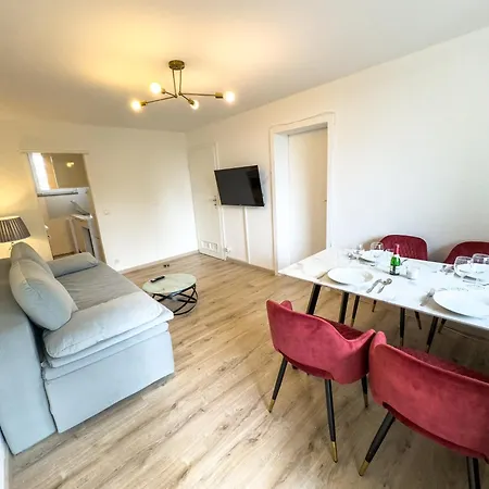 Messe-apartment Fuer 5 Gaeste Mit Balkon Und Lift * Hannover