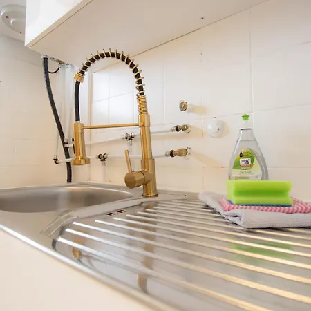 Messe-apartment Für 5 Gäste Mit Balkon Und Lift *