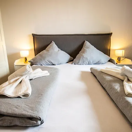 Messe-apartment Für 5 Gäste Mit Balkon Und Lift *