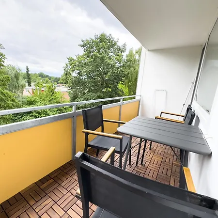 Messe-apartment Für 5 Gäste Mit Balkon Und Lift