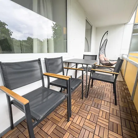 Messe-apartment Für 5 Gäste Mit Balkon Und Lift *
